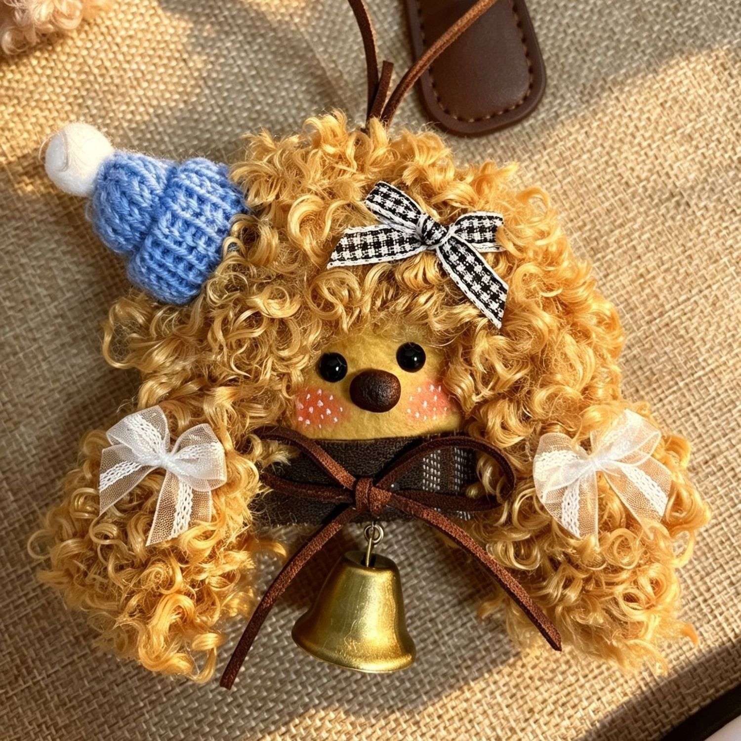 Handmade keychain gift plush toy gift Natural Pod Doll